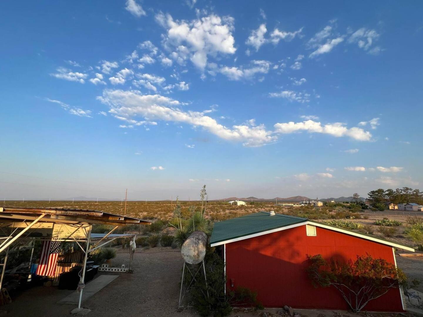 Hole In The Wall Getaway - Usa Mexico Border Bed And Breakfast Columbus ภายนอก รูปภาพ