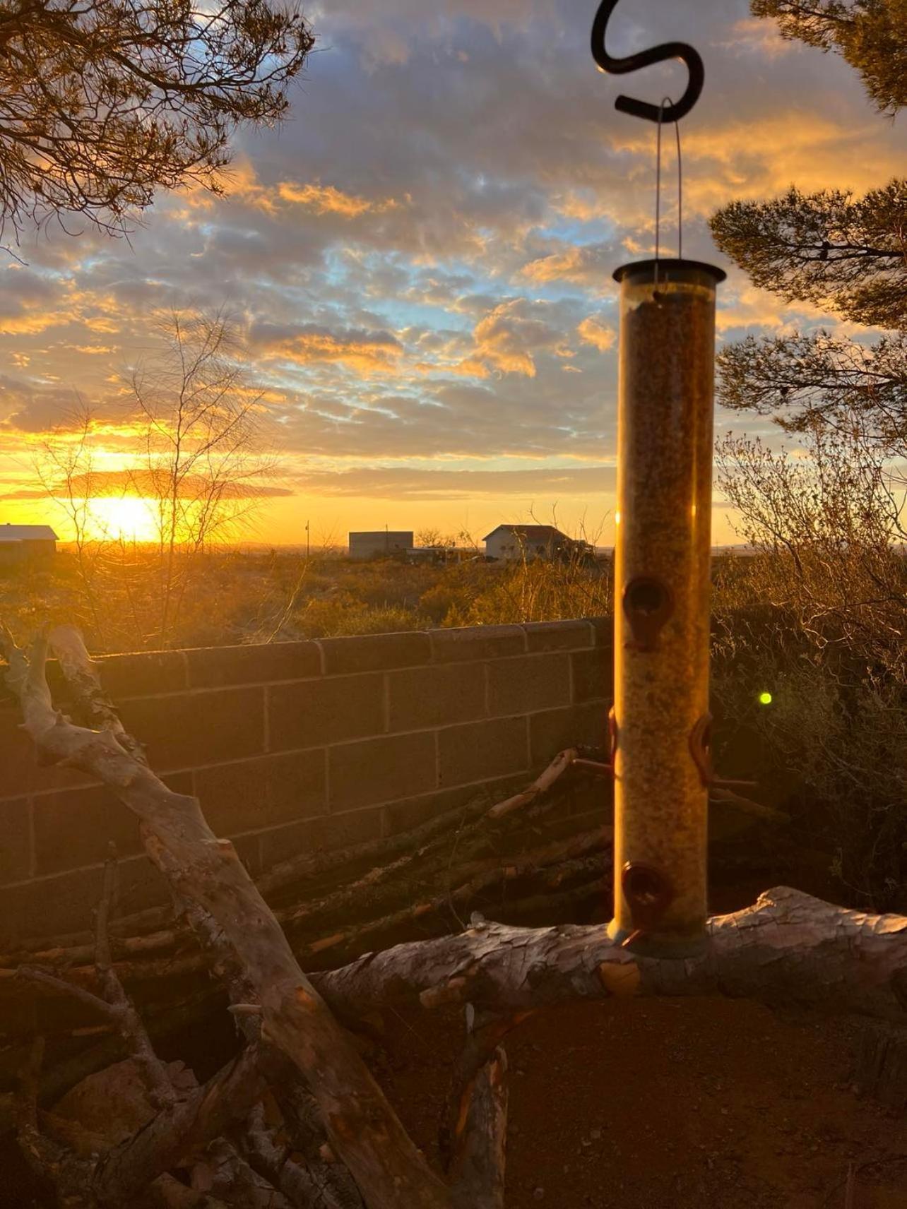 Hole In The Wall Getaway - Usa Mexico Border Bed And Breakfast Columbus ภายนอก รูปภาพ
