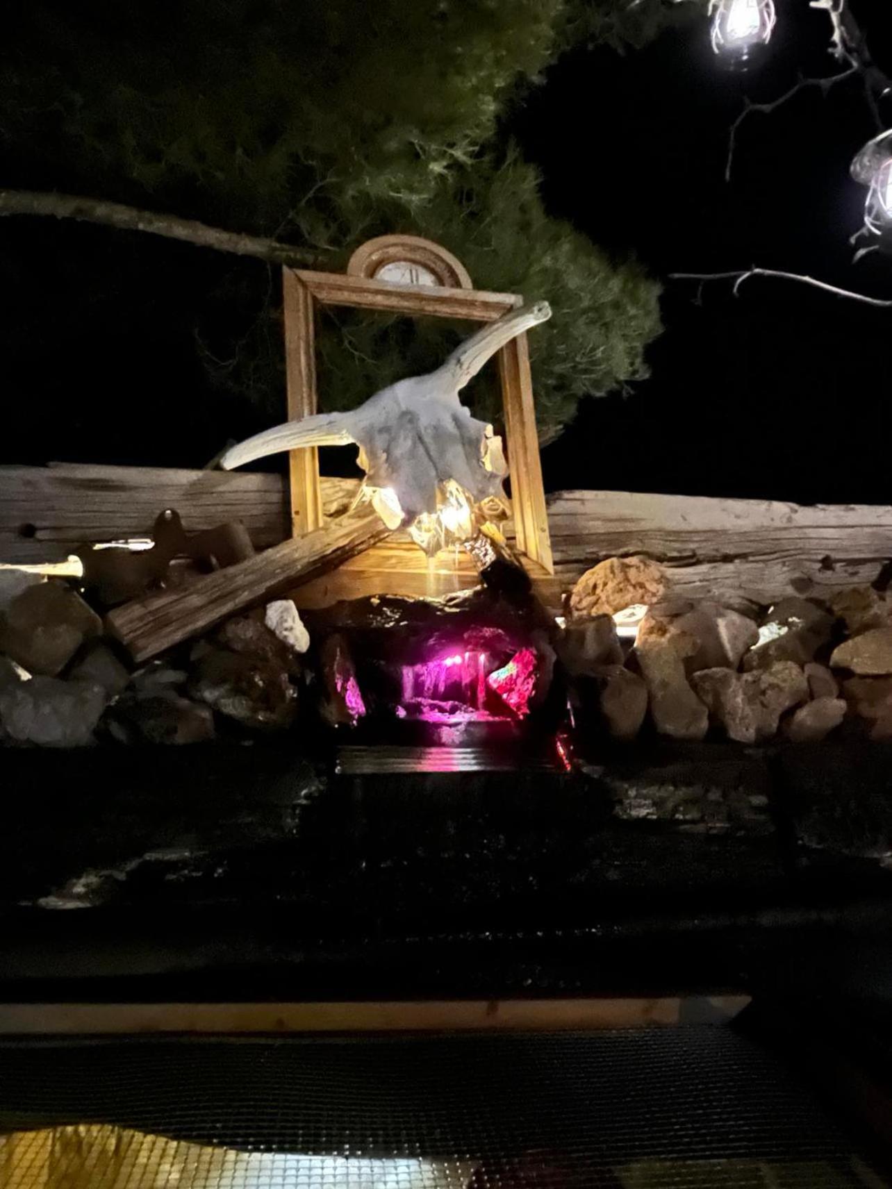 Hole In The Wall Getaway - Usa Mexico Border Bed And Breakfast Columbus ภายนอก รูปภาพ