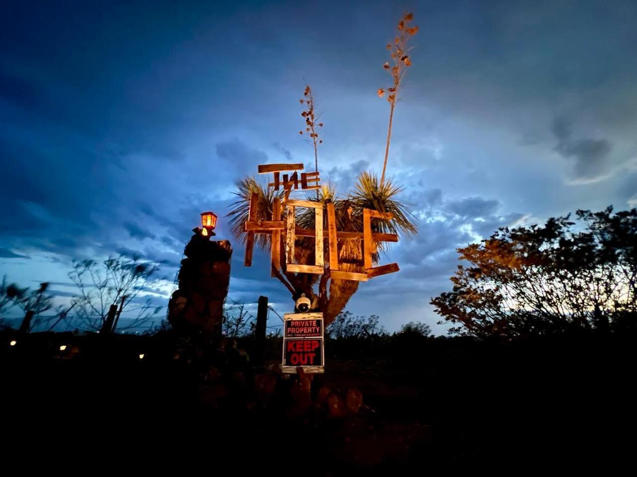 Hole In The Wall Getaway - Usa Mexico Border Bed And Breakfast Columbus ภายนอก รูปภาพ