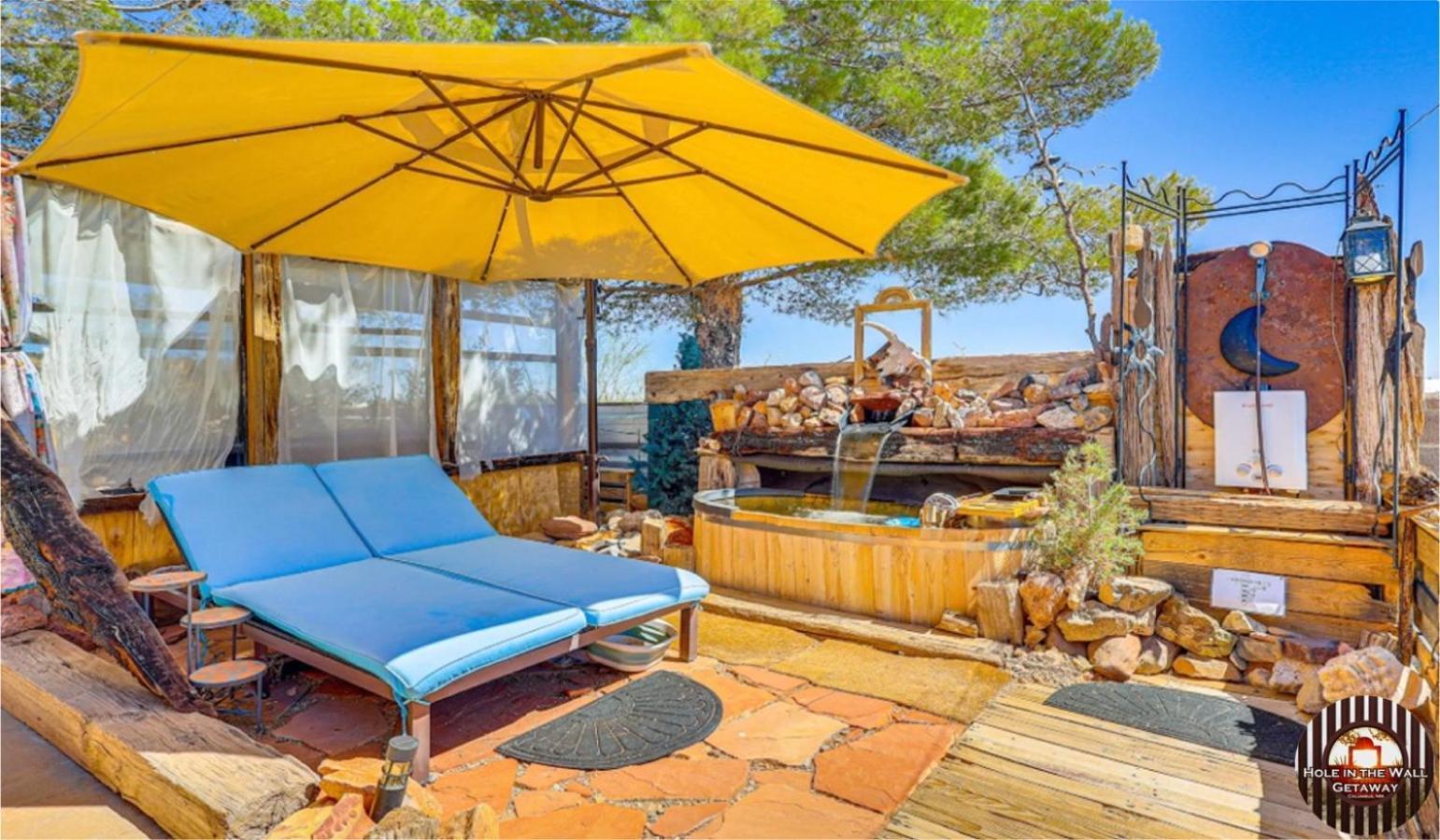 Hole In The Wall Getaway - Usa Mexico Border Bed And Breakfast Columbus ภายนอก รูปภาพ